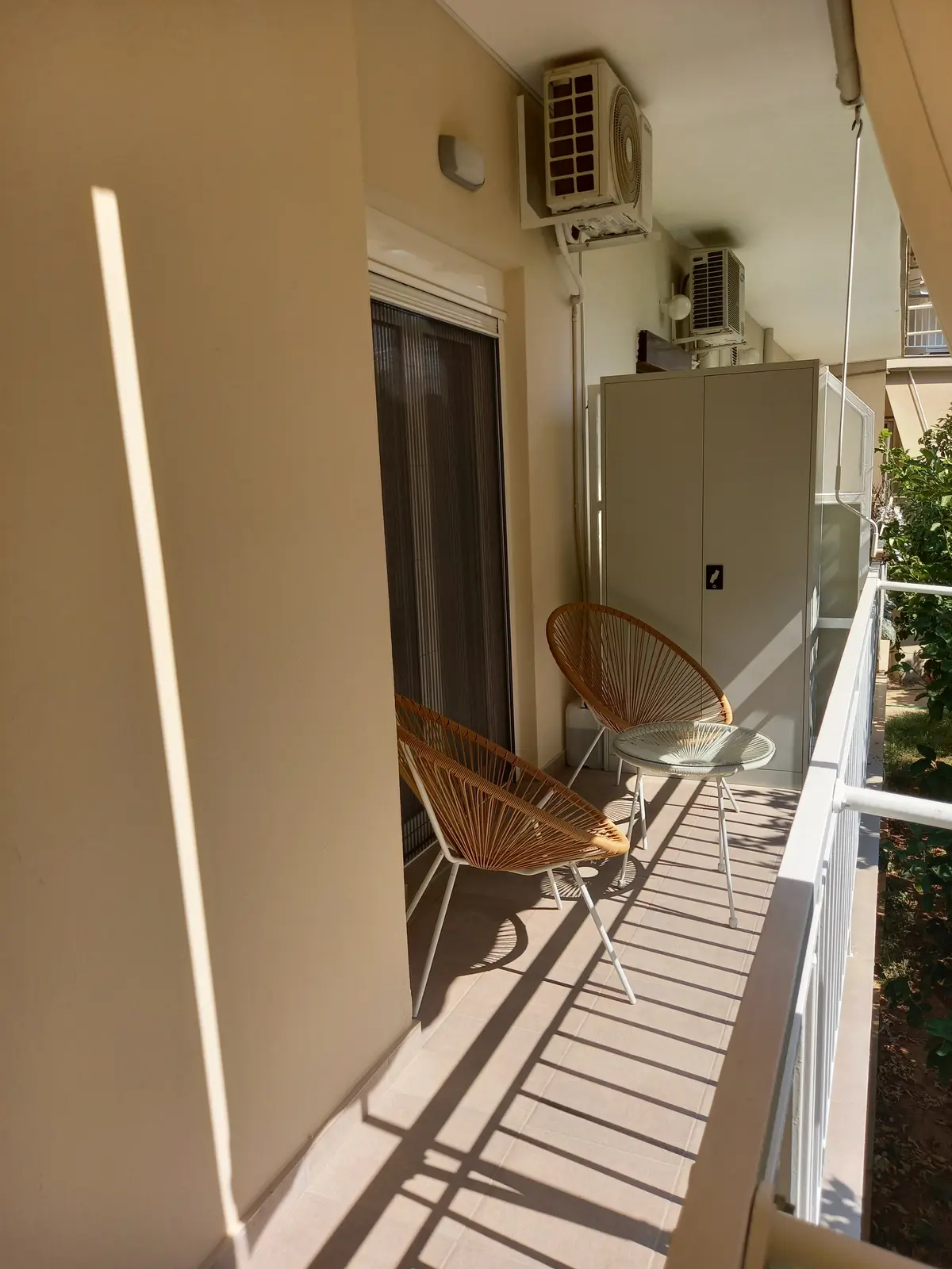 ΘΕΡΑΠΕΥΤΙΚΟΣ ΧΩΡΟΣ — 7