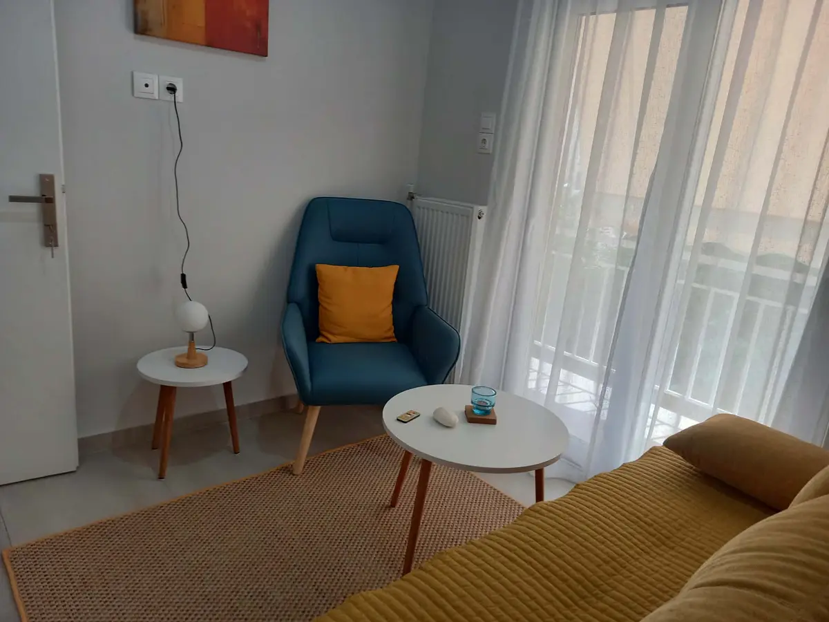 THERAPY SPACE — 8